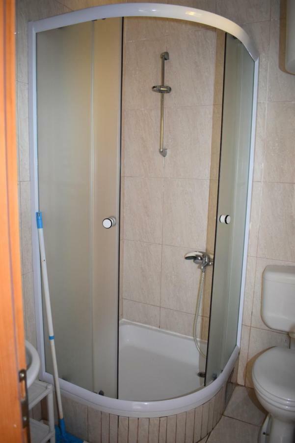 Apartmani Kulas Pakoštane Exterior foto